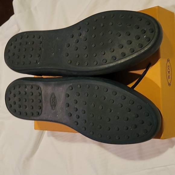 Men's Tods Boots - Picture 2 of 2